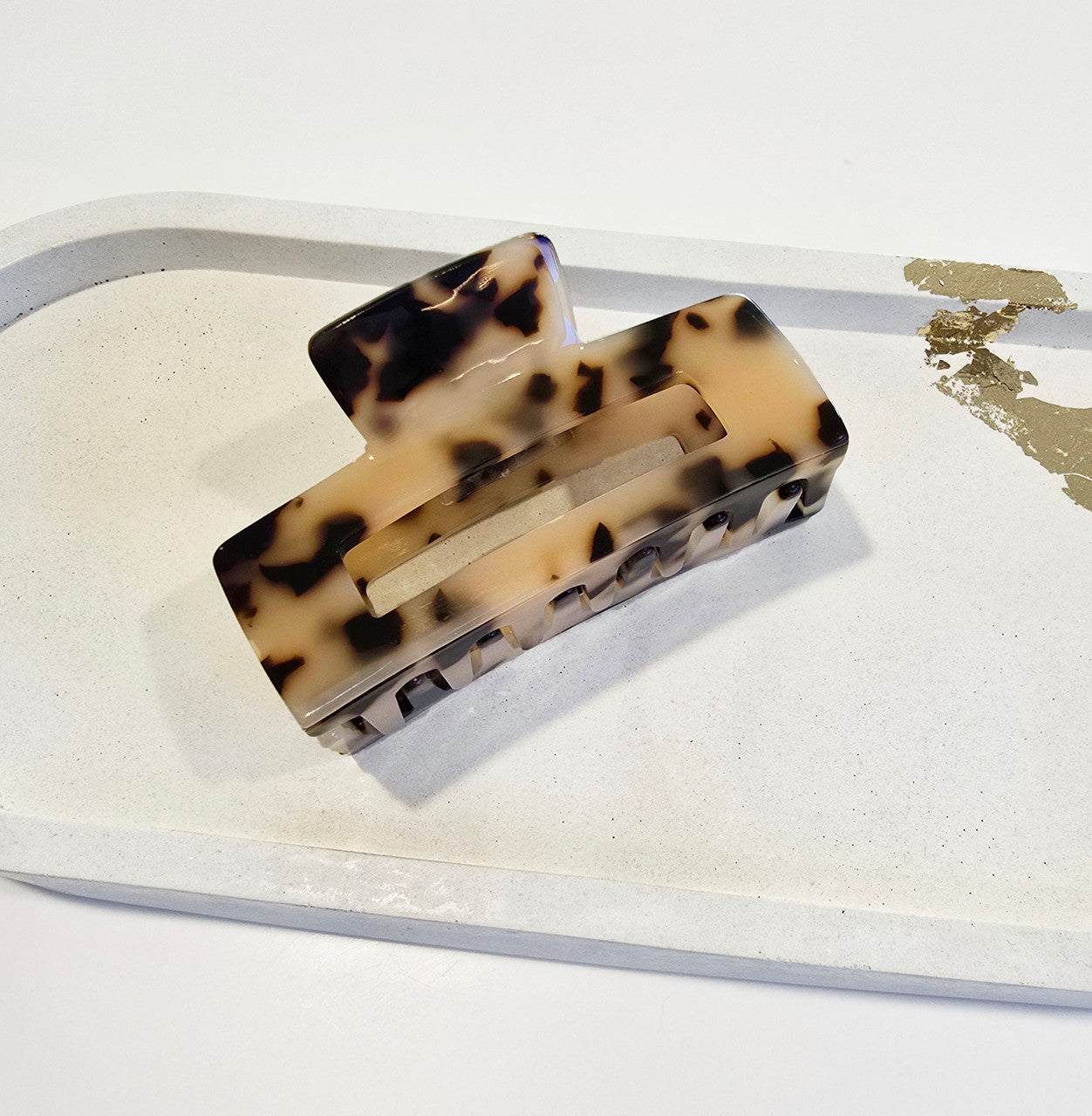 The Chic Square Claw Clip