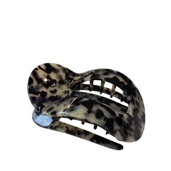 Done Large Claw Clip Dark Leopard