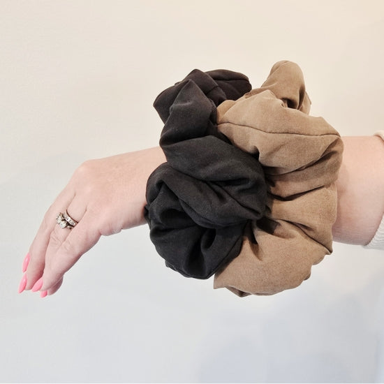 Done Mega Scrunchie 2 Piece - Black & Brown