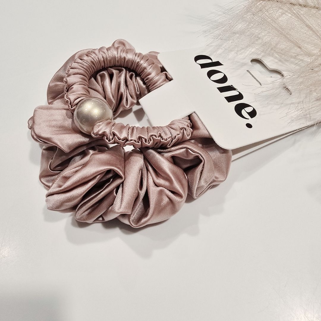 Done Scrunchie Pearl Accent 2 piece Satin Pale Pink