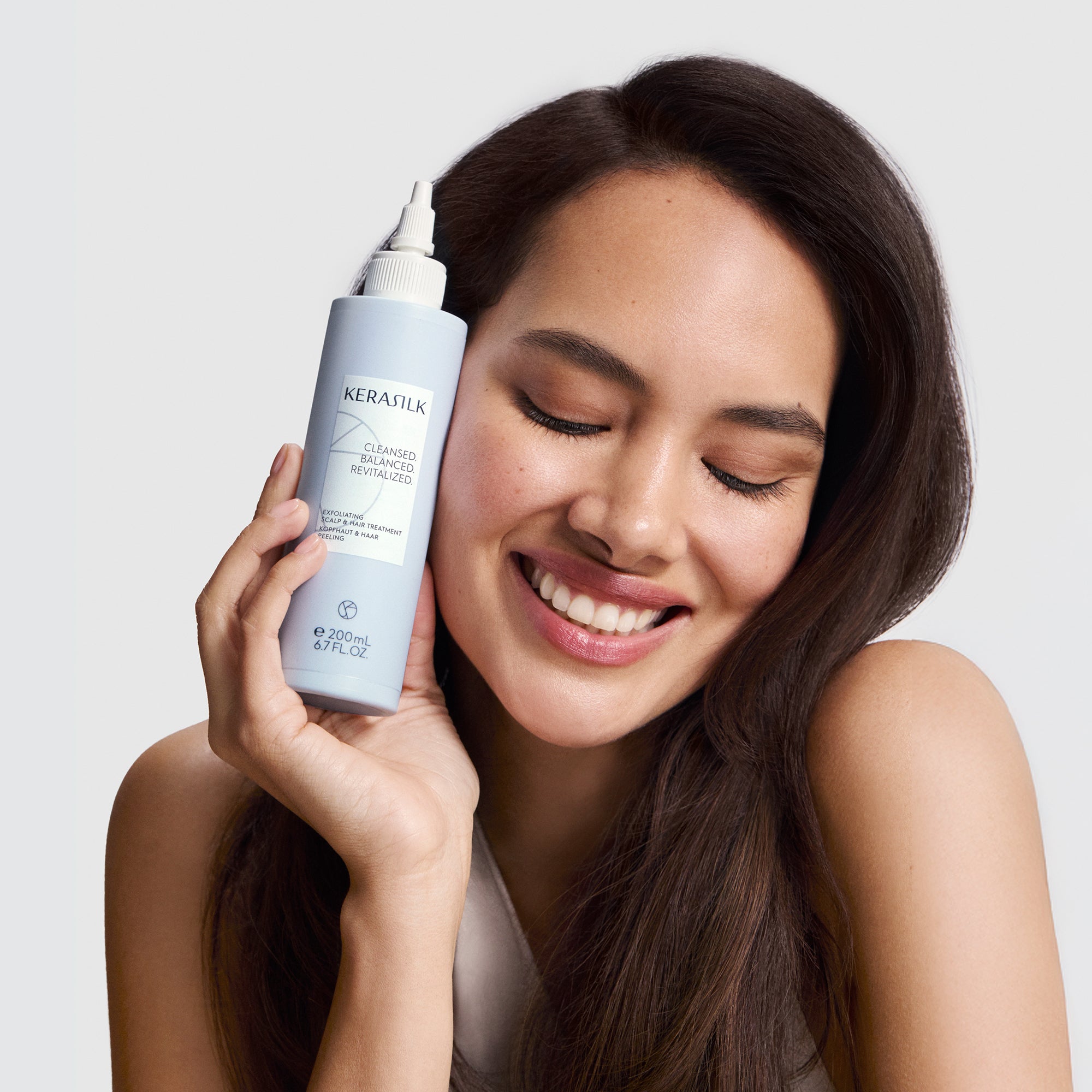 Kerasilk Specialist Exfoliating Scalp & Hair Treatment 200ml