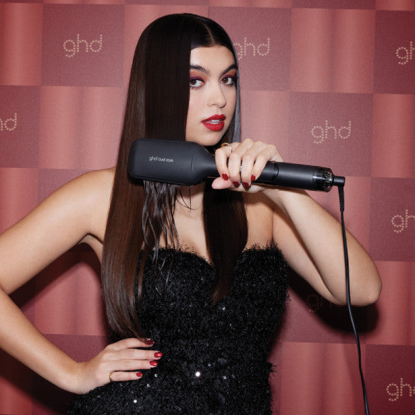 ghd Limited Edition Duet Style Hot Air Styler Gift Set