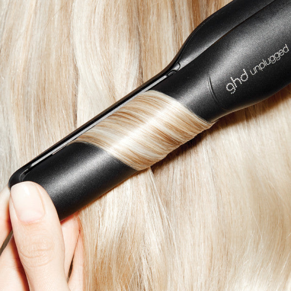 ghd UNPLUGGED Cordless Hair Straightener in Black